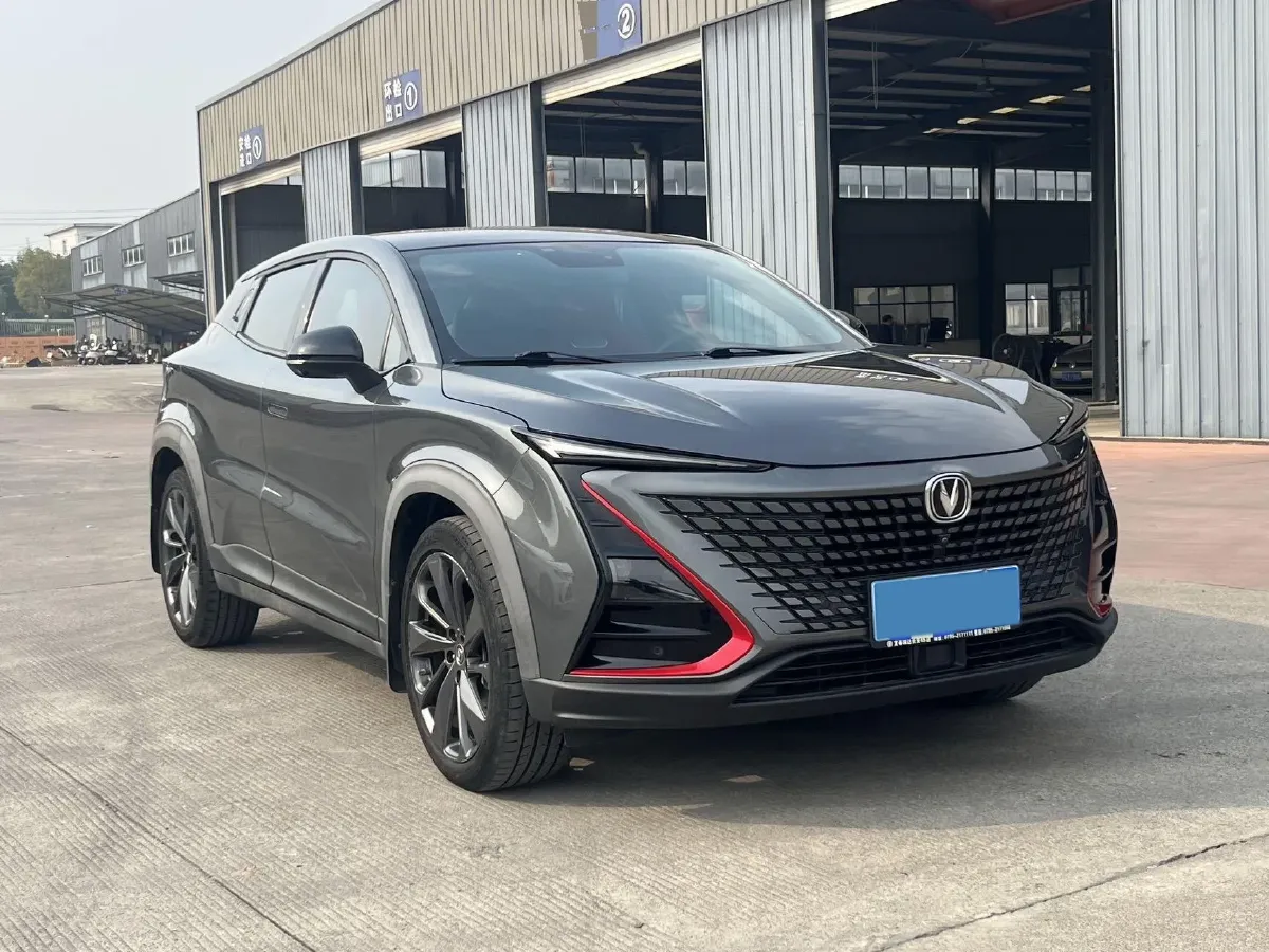 2020 ChangAn UNI-T 1.5T 180HP L4 7DCT,autocango,china used car exporter,china ev exporter,chinese used car exporter,chinese used ev exporter