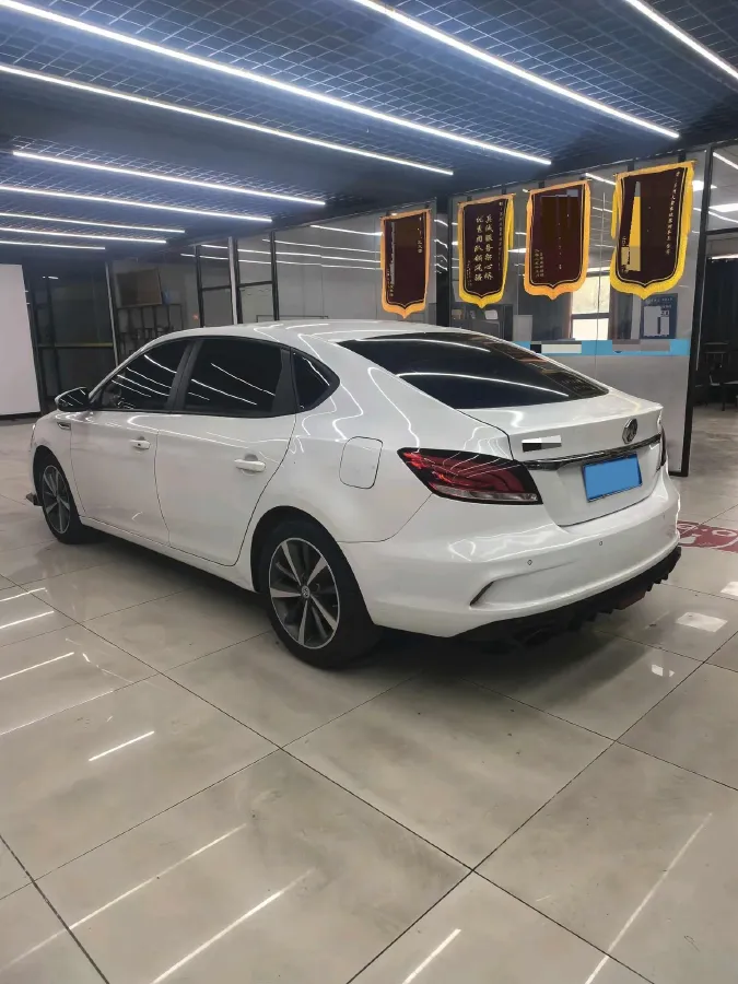 2019 MAXUS D60 1.5T 169HP L4 7DCT,autocango,china used car exporter,china ev exporter,chinese used car exporter,chinese used ev exporter