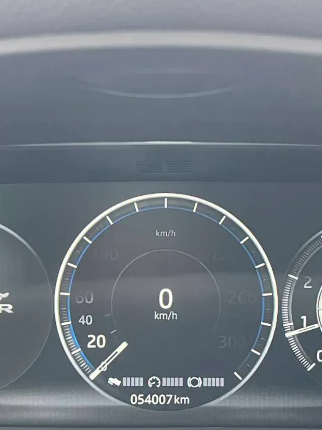 2020 Jaguar XFL 2.0T 200HP L4 8AT,autocango,china used car exporter,china ev exporter,chinese used car exporter,chinese used ev exporter