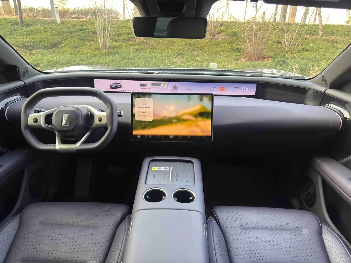 2024 Avatr 07 1.5T 156HP L4 REEV 39.05KWH,autocango,china used car exporter,china ev exporter,chinese used car exporter,chinese used ev exporter