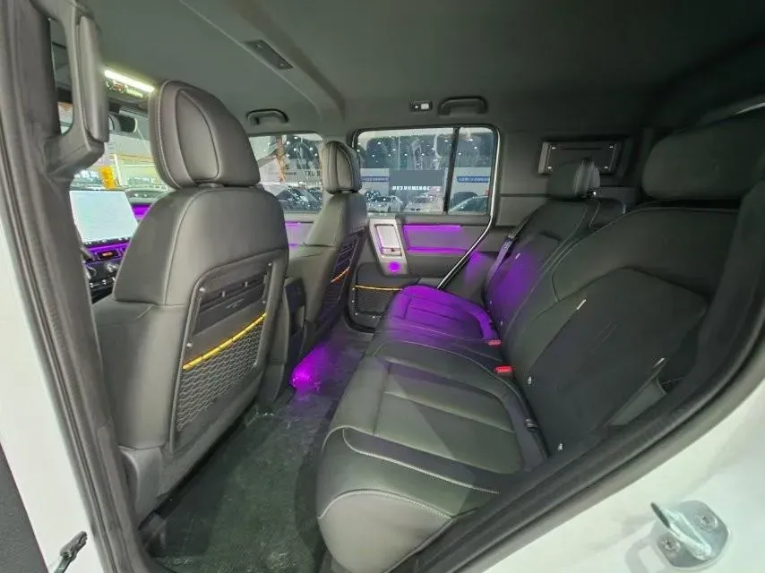 2025 Yufeng Auto Golden Warehouse BEV,autocango,china used car exporter,china ev exporter,chinese used car exporter,chinese used ev exporter