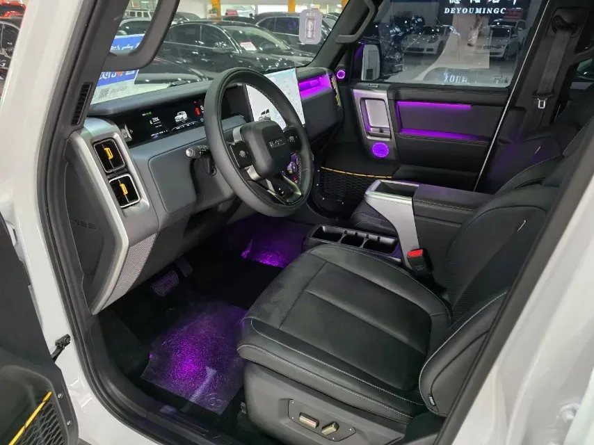 2025 Yufeng Auto Golden Warehouse BEV,autocango,china used car exporter,china ev exporter,chinese used car exporter,chinese used ev exporter