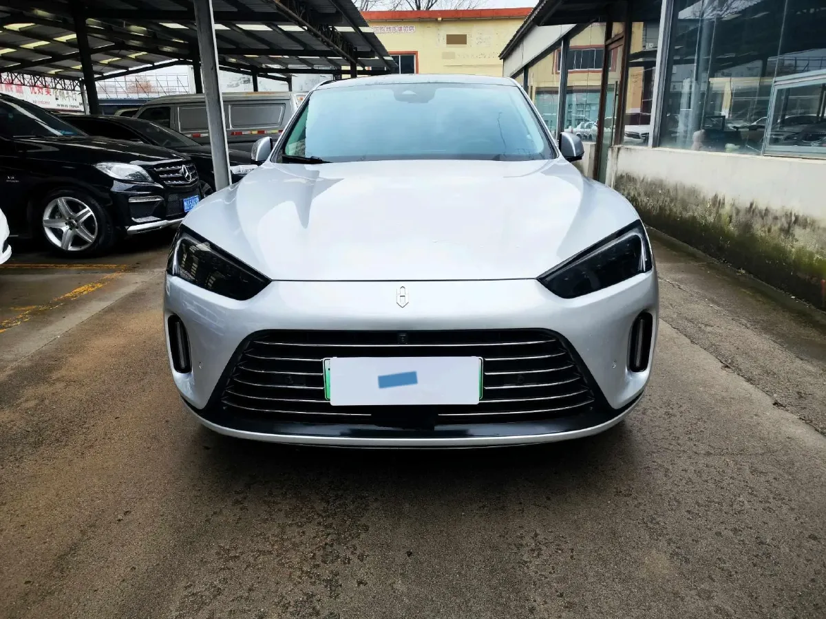 2022 AITO AITO M5 Range Extended 125HP REEV 40KWH,autocango,china used car exporter,china ev exporter,chinese used car exporter,chinese used ev exporter
