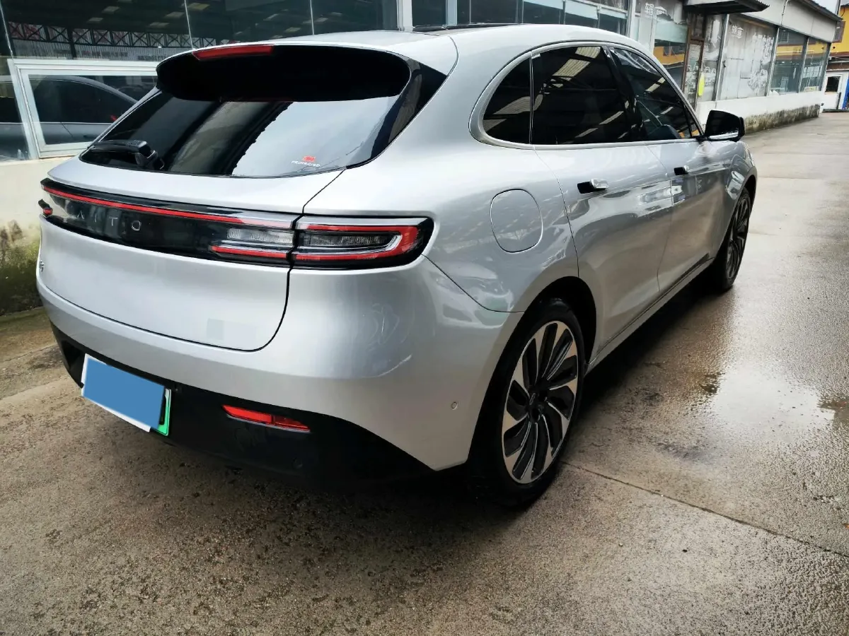 2022 AITO AITO M5 Range Extended 125HP REEV 40KWH,autocango,china used car exporter,china ev exporter,chinese used car exporter,chinese used ev exporter