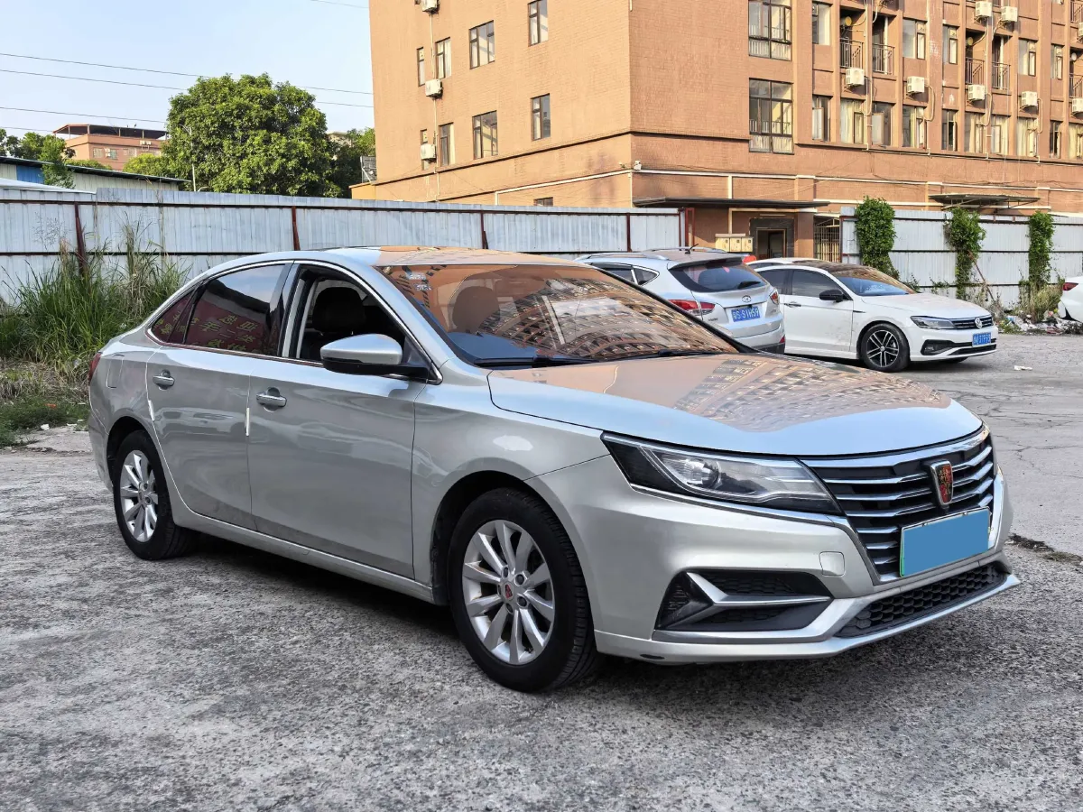 2017 Roewe i6 1.0T 125HP L3 2AT PHEV,autocango,china used car exporter,china ev exporter,chinese used car exporter,chinese used ev exporter