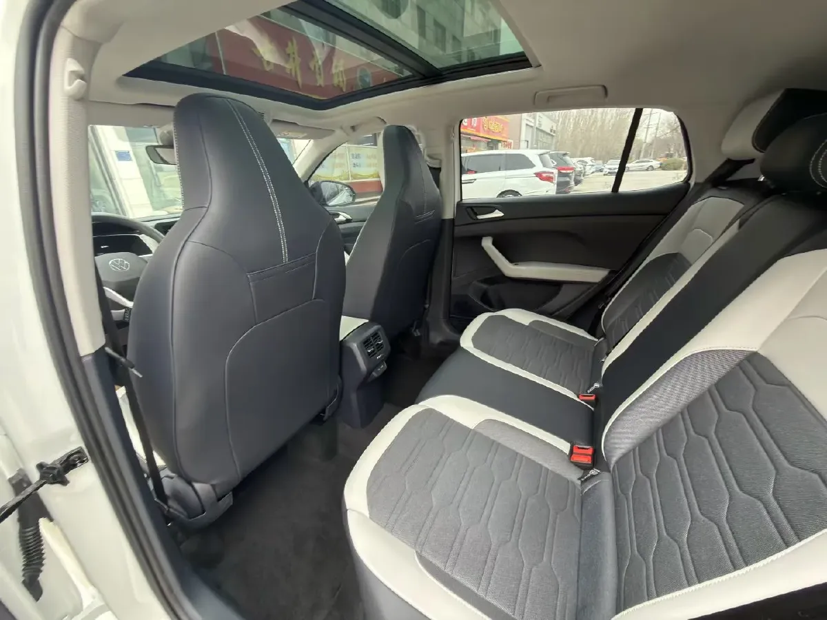 2025 Volkswagen Tharu 1.5L 110HP L4 6AT,autocango,china used car exporter,china ev exporter,chinese used car exporter,chinese used ev exporter