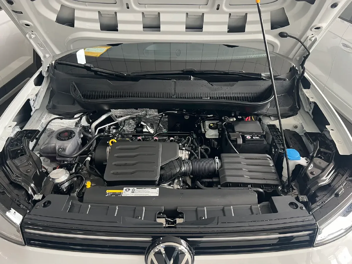 2025 Volkswagen Tharu 1.5L 110HP L4 6AT,autocango,china used car exporter,china ev exporter,chinese used car exporter,chinese used ev exporter