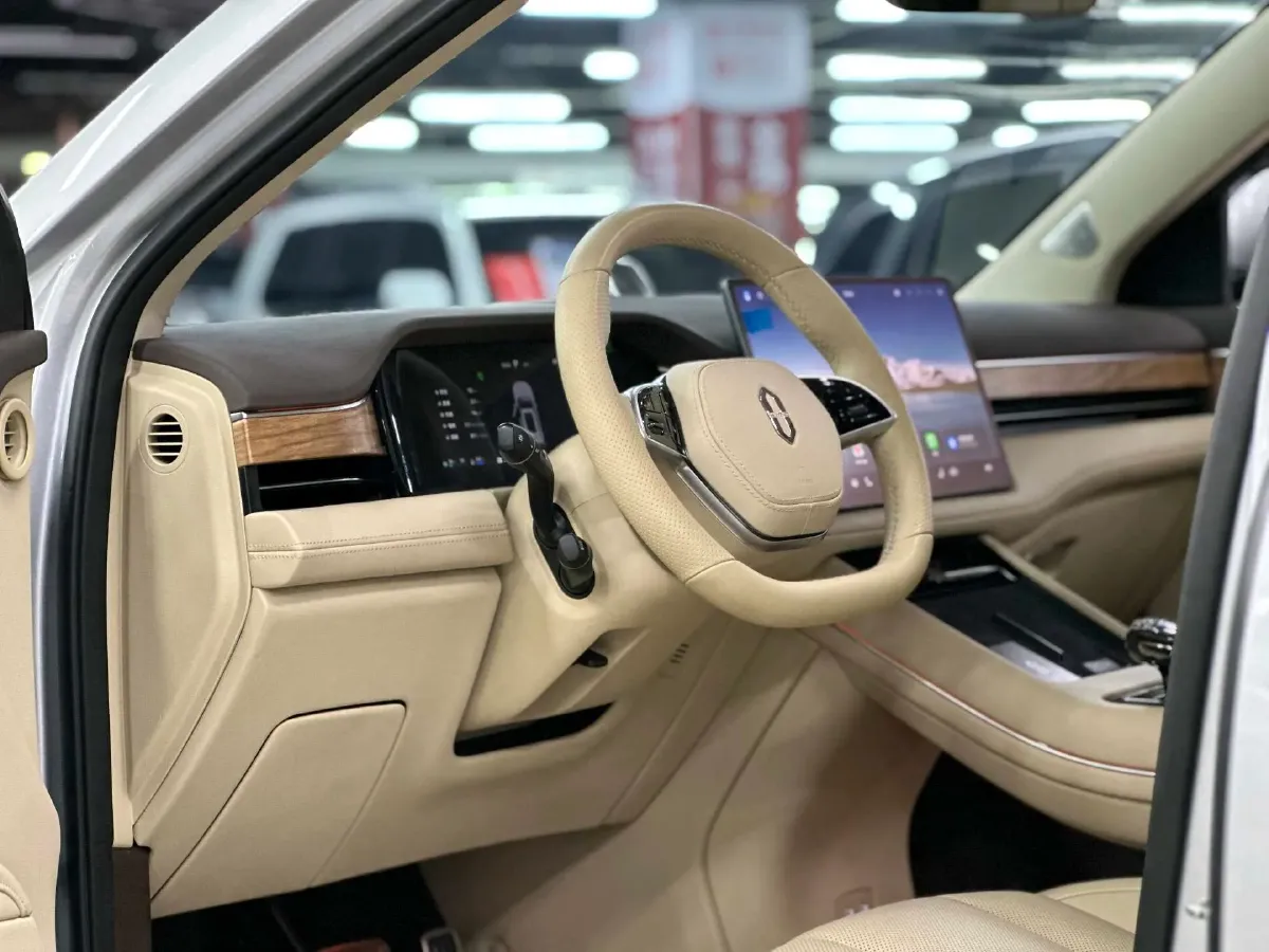 2024 Ford Transit 2.0T 143HP L4 9AT,autocango,china used car exporter,china ev exporter,chinese used car exporter,chinese used ev exporter