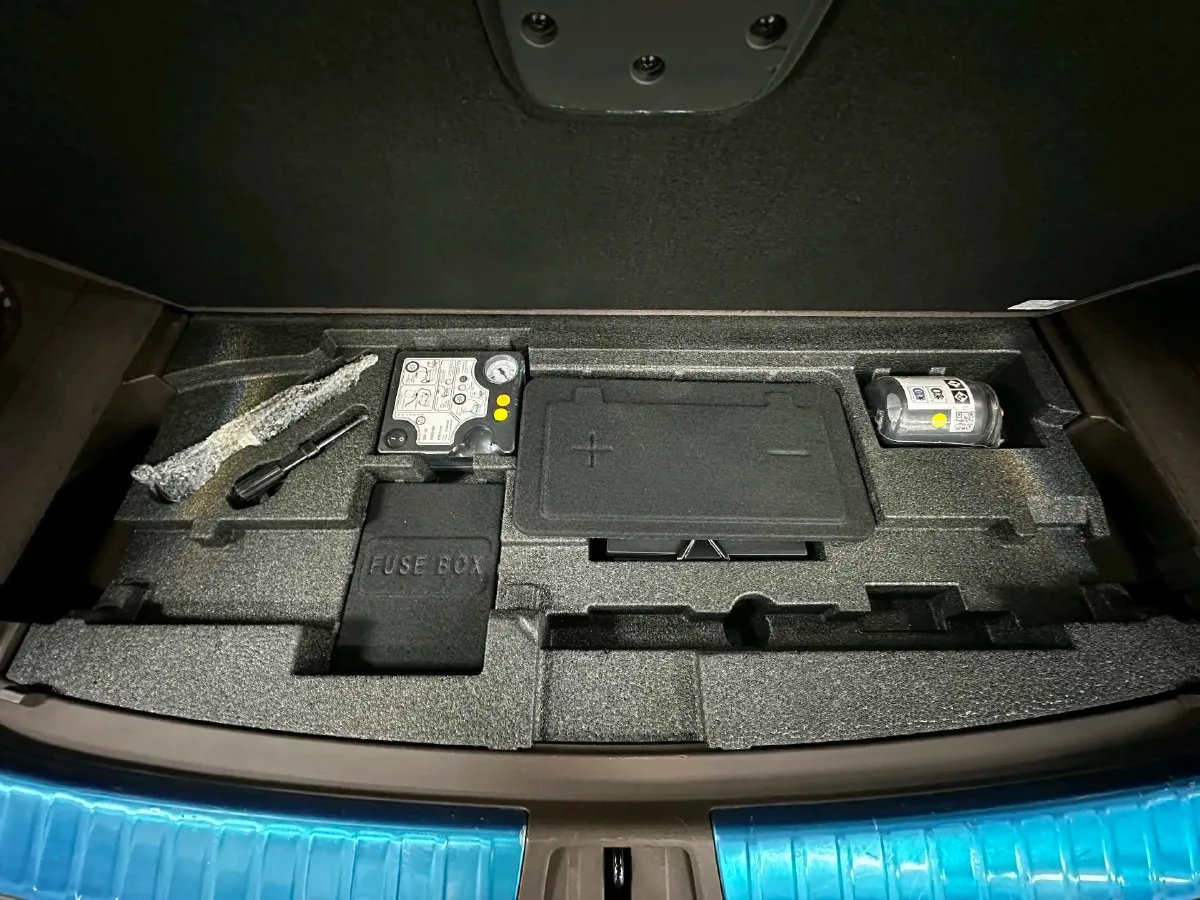 2024 Ford Transit 2.0T 143HP L4 9AT,autocango,china used car exporter,china ev exporter,chinese used car exporter,chinese used ev exporter