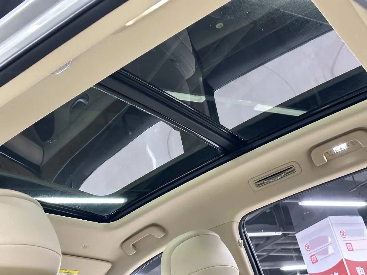 2024 Ford Transit 2.0T 143HP L4 9AT,autocango,china used car exporter,china ev exporter,chinese used car exporter,chinese used ev exporter