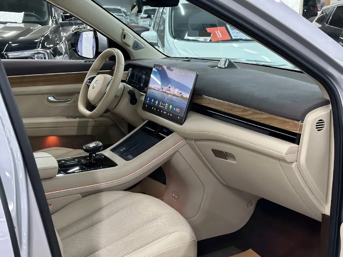 2024 Ford Transit 2.0T 143HP L4 9AT,autocango,china used car exporter,china ev exporter,chinese used car exporter,chinese used ev exporter