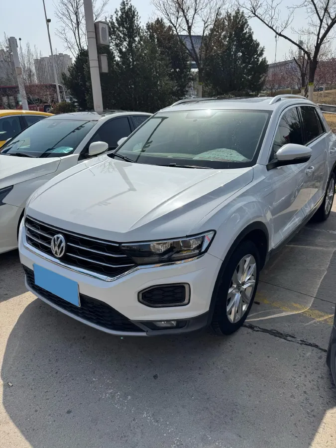 2019 Volkswagen T-Roc 1.4T 131HP L4 7DCT,autocango,china used car exporter,china ev exporter,chinese used car exporter,chinese used ev exporter
