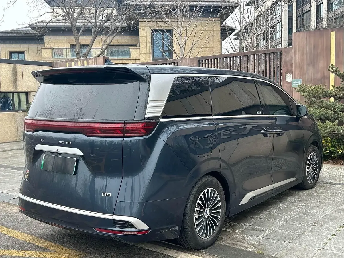 2022 Mercedes-Benz GLC Class 2.0T 197HP L4 9AT,autocango,china used car exporter,china ev exporter,chinese used car exporter,chinese used ev exporter