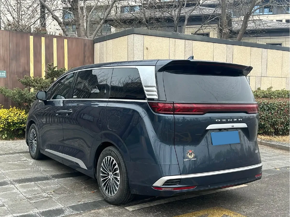 2022 Mercedes-Benz GLC Class 2.0T 197HP L4 9AT,autocango,china used car exporter,china ev exporter,chinese used car exporter,chinese used ev exporter