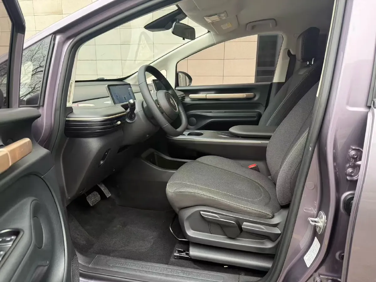 2023 BaoJun Cloud BEV 37.9KWH,autocango,china used car exporter,china ev exporter,chinese used car exporter,chinese used ev exporter