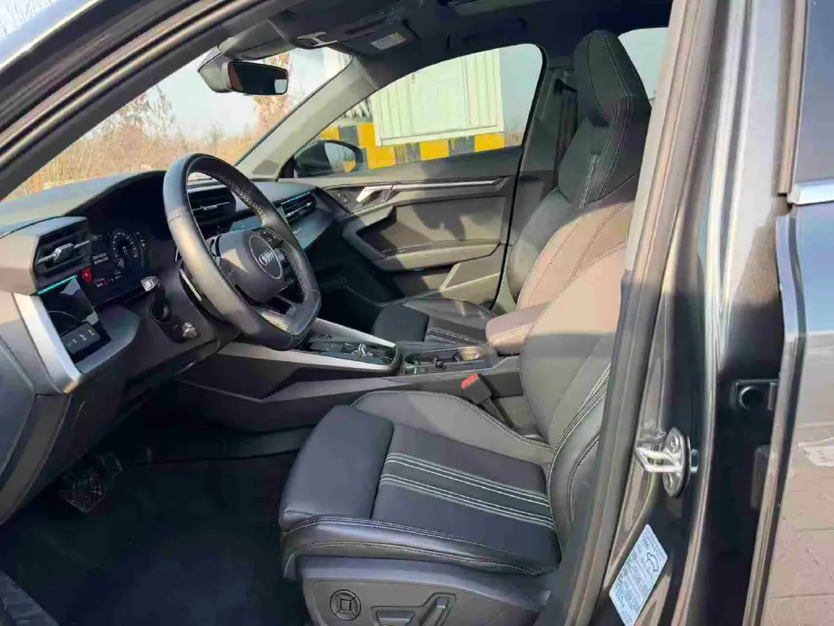 2022 Audi A3 1.4T 150HP L4 7DCT,autocango,china used car exporter,china ev exporter,chinese used car exporter,chinese used ev exporter