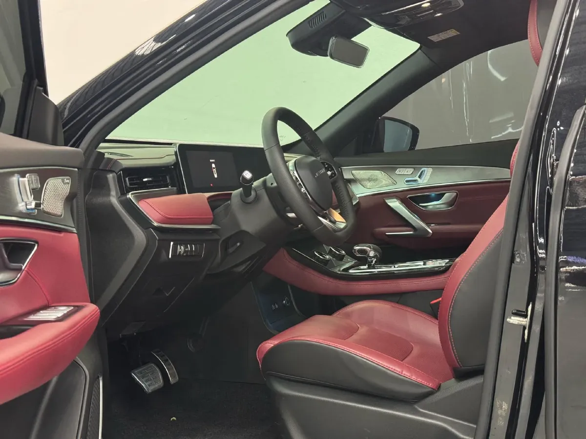 2023 Jetour X70 Plus 1.6T 197HP L4 7DCT,autocango,china used car exporter,china ev exporter,chinese used car exporter,chinese used ev exporter