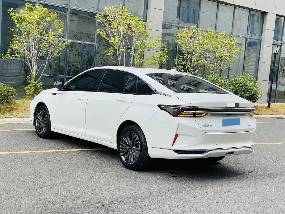 2021 DongFeng Aeolus YiXuan MAX 1.5T 190HP L4 7DCT,autocango,china used car exporter,china ev exporter,chinese used car exporter,chinese used ev exporter
