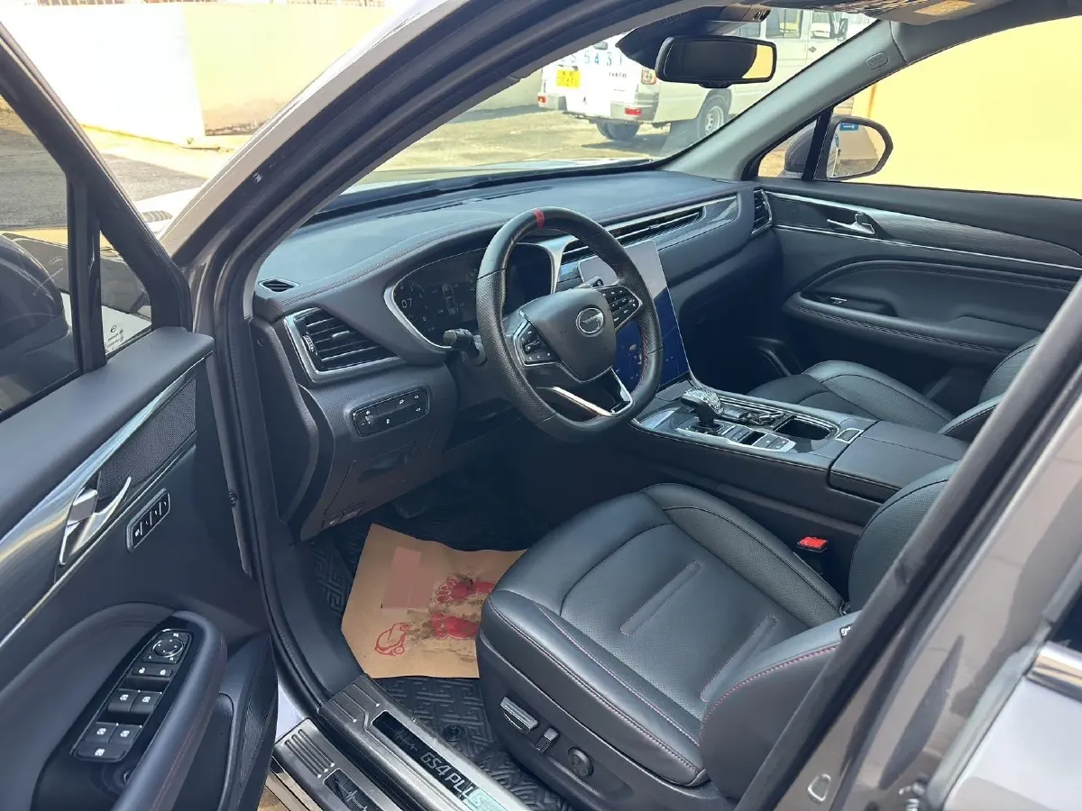 2022 GAC Trumpchi GS4 Plus 2.0T 252HP L4 6AT,autocango,china used car exporter,china ev exporter,chinese used car exporter,chinese used ev exporter