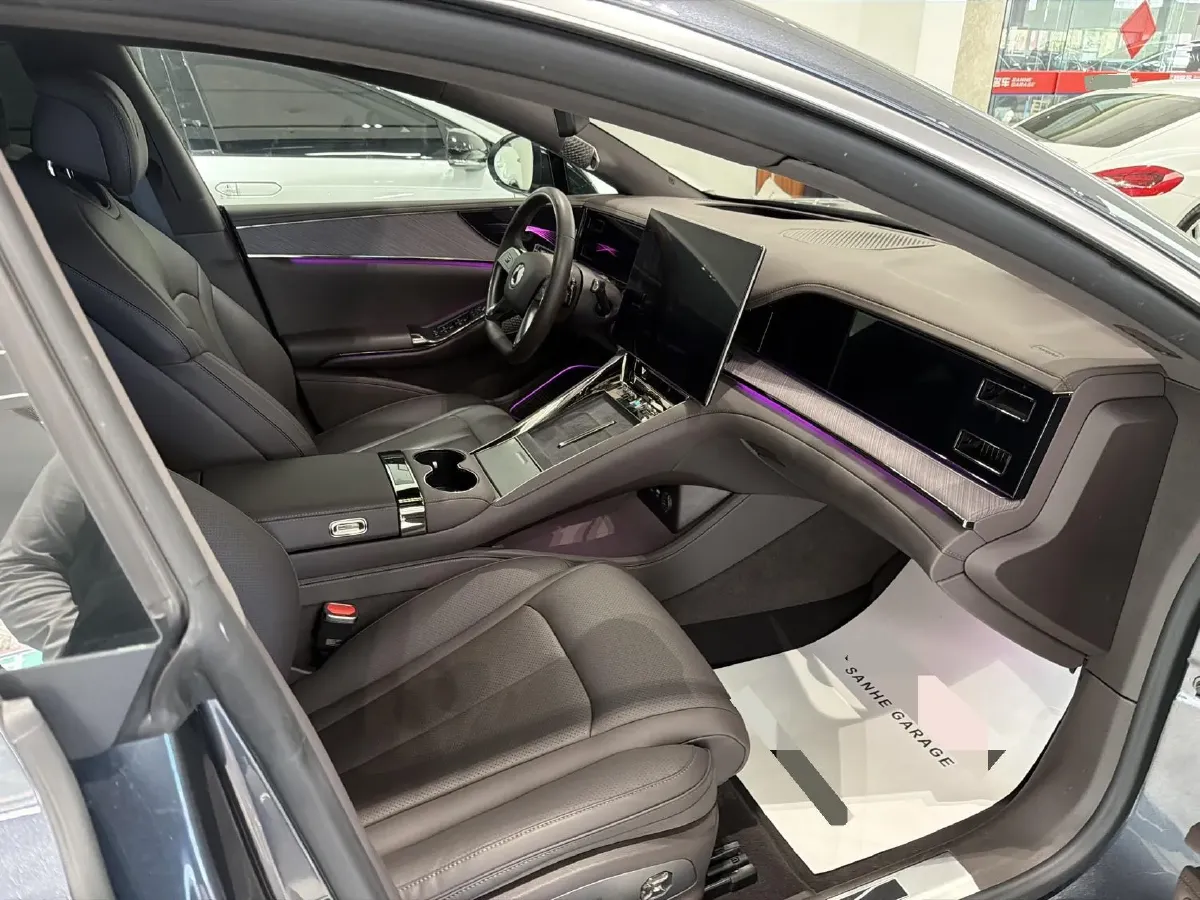 2024 Denza DenzaZ9 2.0T 207HP L4 E-CVT PHEV 38.5KWH,autocango,china used car exporter,china ev exporter,chinese used car exporter,chinese used ev exporter