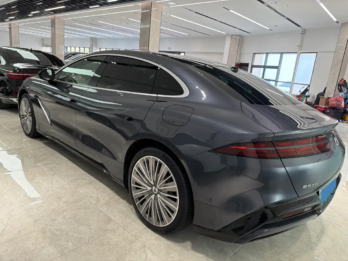 2024 Denza DenzaZ9 2.0T 207HP L4 E-CVT PHEV 38.5KWH,autocango,china used car exporter,china ev exporter,chinese used car exporter,chinese used ev exporter