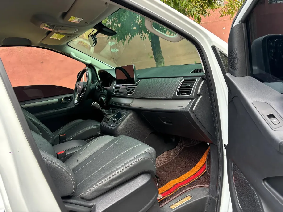 2023 MAXUS G20 2.0T 163HP L4 6MT,autocango,china used car exporter,china ev exporter,chinese used car exporter,chinese used ev exporter