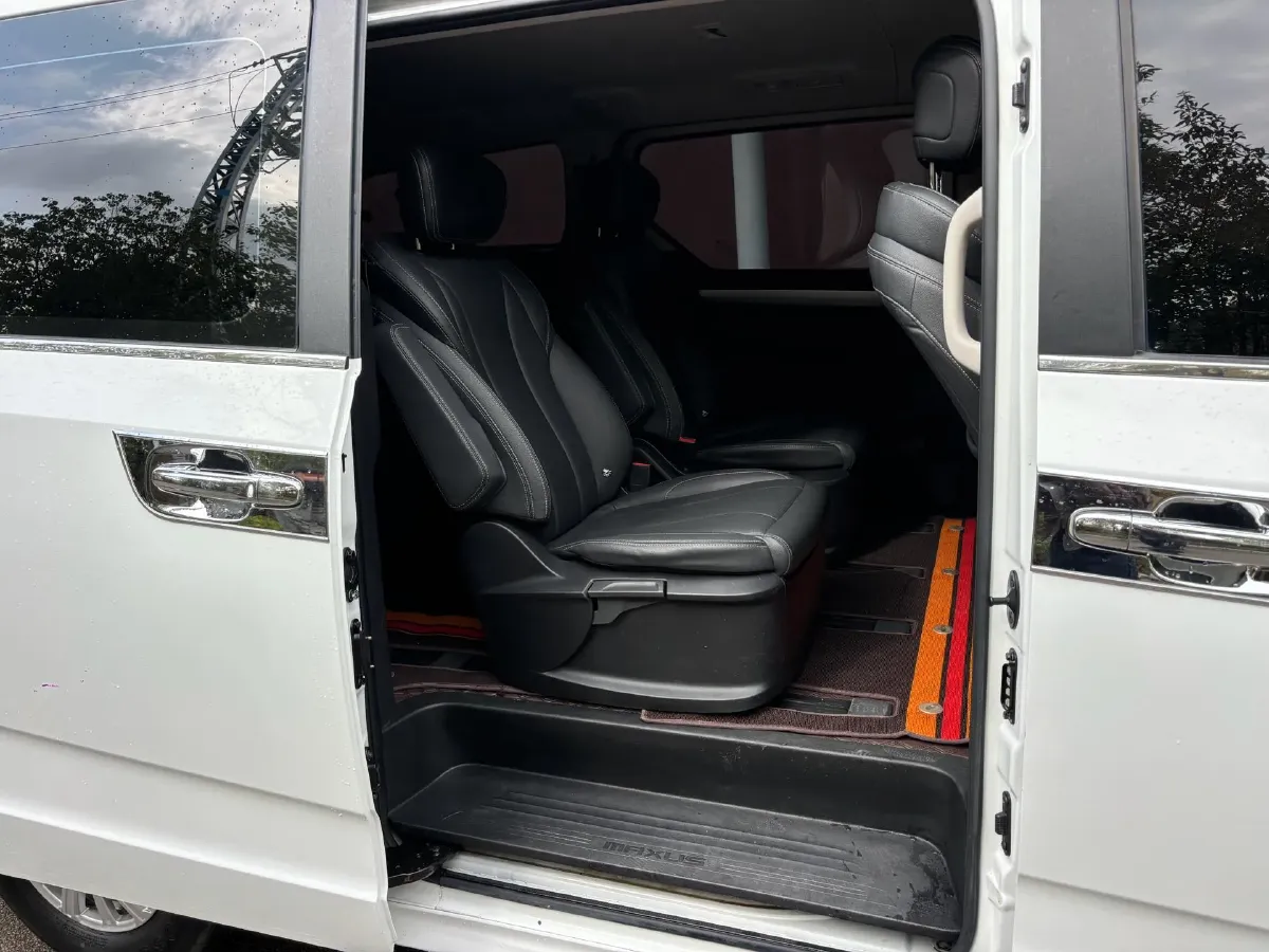 2023 MAXUS G20 2.0T 163HP L4 6MT,autocango,china used car exporter,china ev exporter,chinese used car exporter,chinese used ev exporter