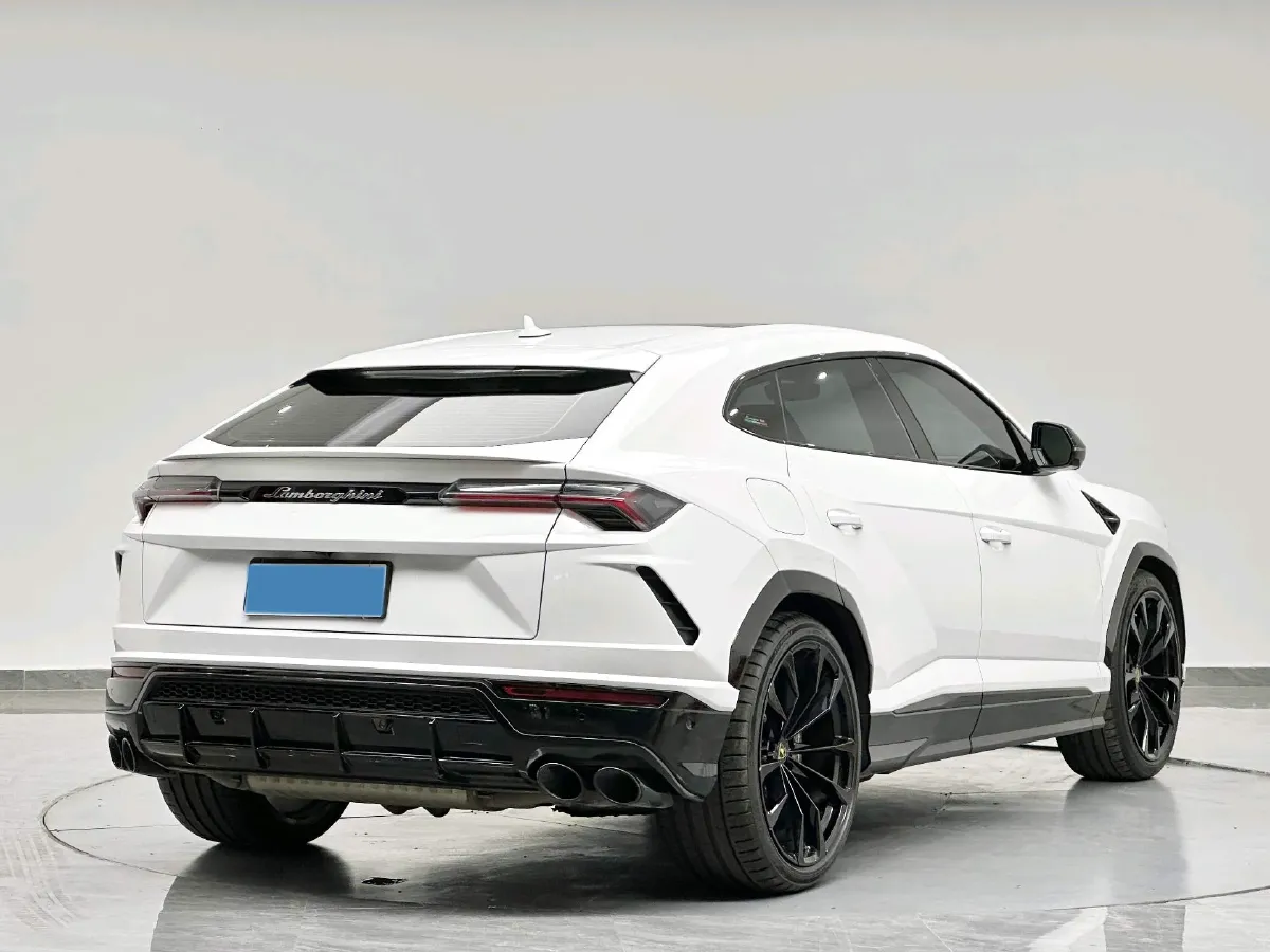 2021 Lamborghini Urus 4.0T 641HP V8 8AT,autocango,china used car exporter,china ev exporter,chinese used car exporter,chinese used ev exporter