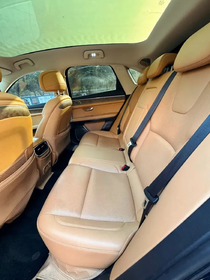 2022 Infiniti Q50L 2.0T 211HP L4 7AT,autocango,china used car exporter,china ev exporter,chinese used car exporter,chinese used ev exporter