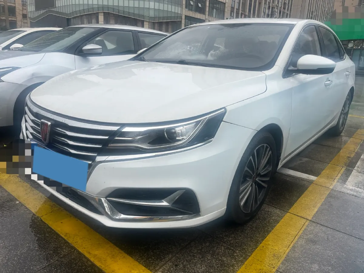 2019 Roewe i6 1.6L 125HP L4 CVT,autocango,china used car exporter,china ev exporter,chinese used car exporter,chinese used ev exporter