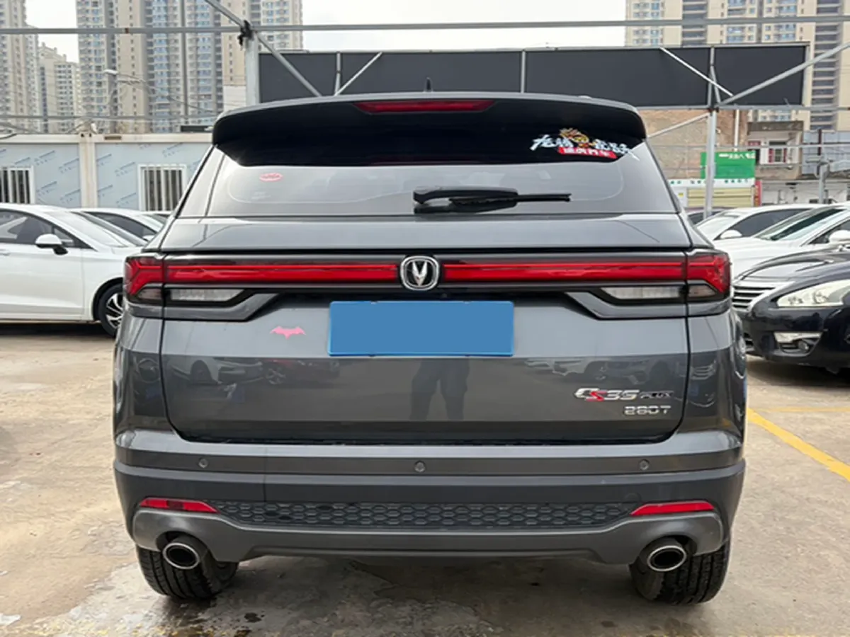 2022 ChangAn CS35 Plus 1.4T 160HP L4 7DCT,autocango,china used car exporter,china ev exporter,chinese used car exporter,chinese used ev exporter