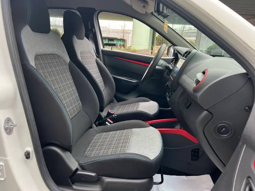 2022 DongFeng eπ BOX BEV 15.974KWH,autocango,china used car exporter,china ev exporter,chinese used car exporter,chinese used ev exporter