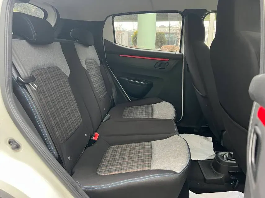 2022 DongFeng eπ BOX BEV 15.974KWH,autocango,china used car exporter,china ev exporter,chinese used car exporter,chinese used ev exporter