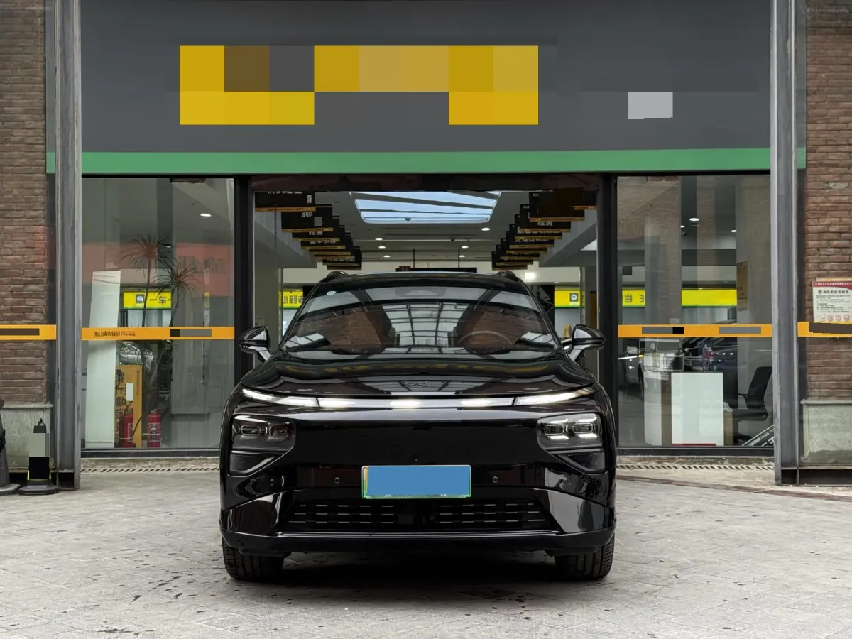 2025 Xpeng G9 BEV 79KWH,autocango,china used car exporter,china ev exporter,chinese used car exporter,chinese used ev exporter