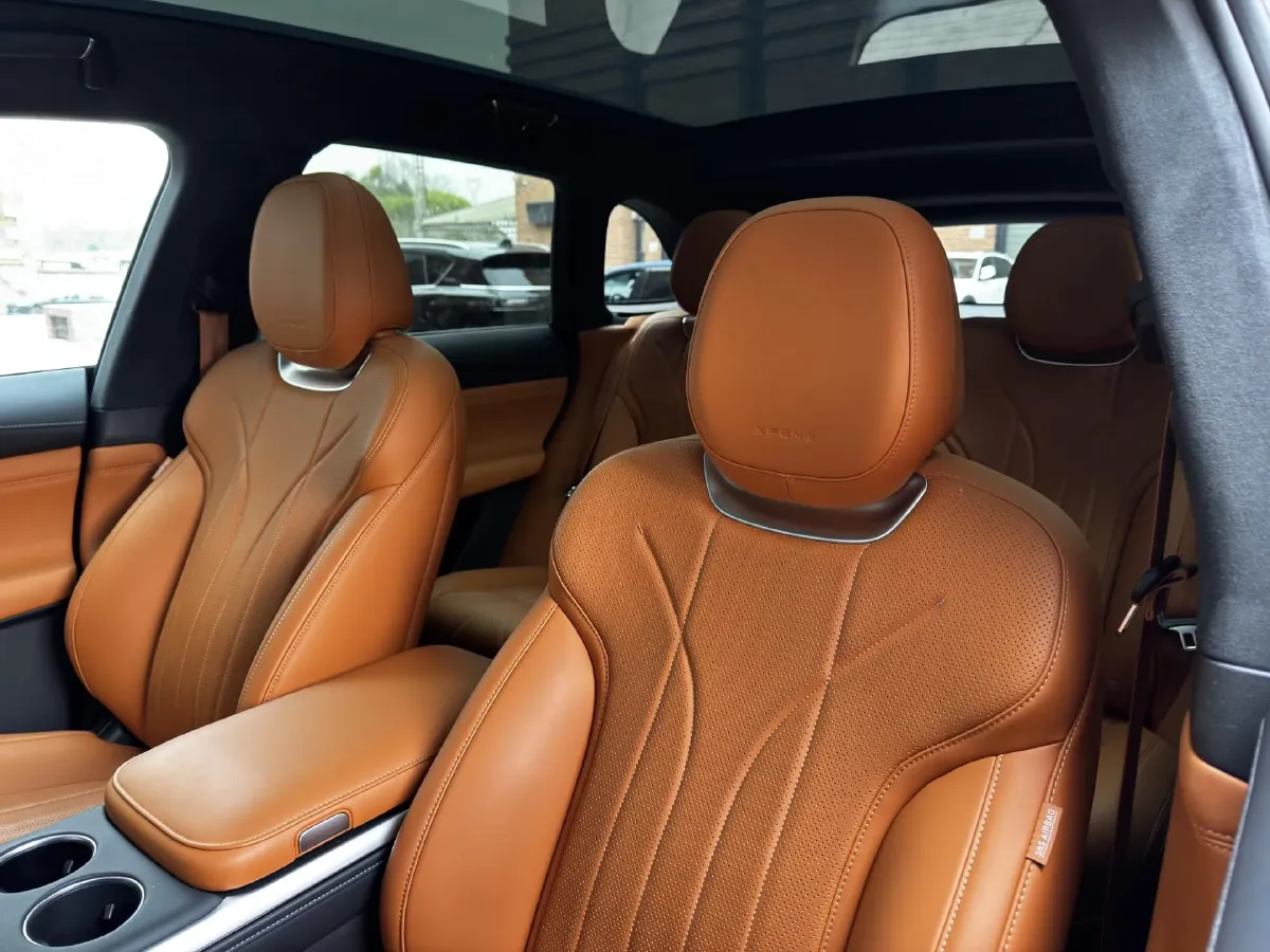 2025 Xpeng G9 BEV 79KWH,autocango,china used car exporter,china ev exporter,chinese used car exporter,chinese used ev exporter