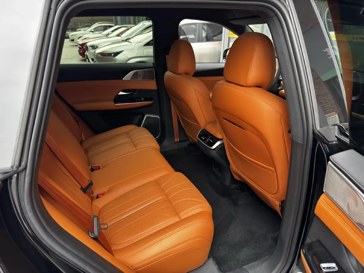 2025 Xpeng G9 BEV 79KWH,autocango,china used car exporter,china ev exporter,chinese used car exporter,chinese used ev exporter