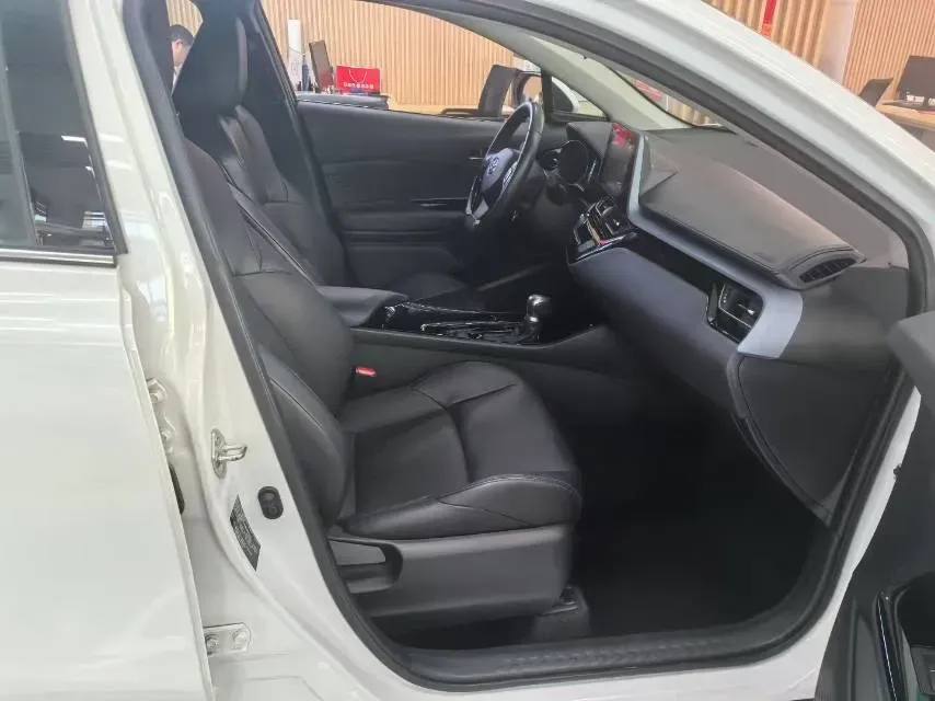 2021 Toyota Izoa 2.0L 171HP L4 CVT,autocango,china used car exporter,china ev exporter,chinese used car exporter,chinese used ev exporter