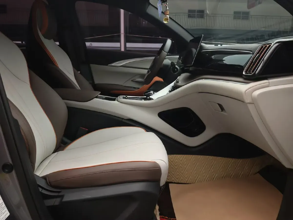 2022 Ruichi Auto EC35 BEV 82HP BEV 36.288KWH,autocango,china used car exporter,china ev exporter,chinese used car exporter,chinese used ev exporter