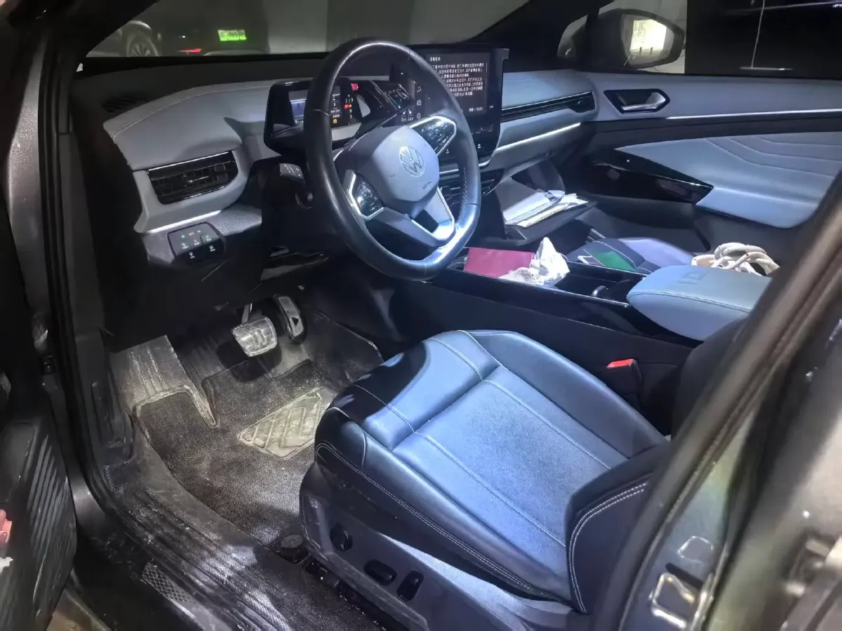 2023 Roewe iMAX8 2.0T 234HP L4 8AT,autocango,china used car exporter,china ev exporter,chinese used car exporter,chinese used ev exporter