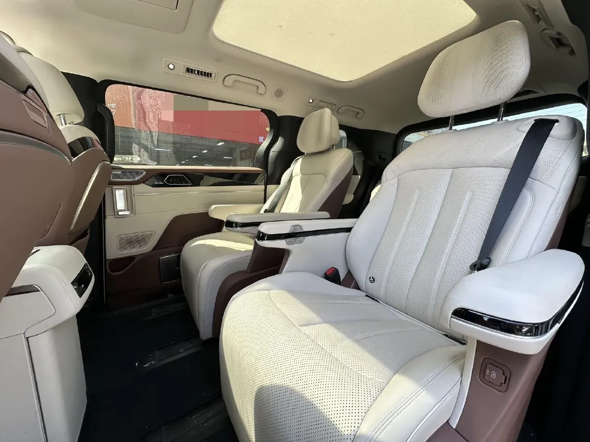 2025 BYD Xia 1.5T 156HP L4 E-CVT PHEV 36.6KWH,autocango,china used car exporter,china ev exporter,chinese used car exporter,chinese used ev exporter