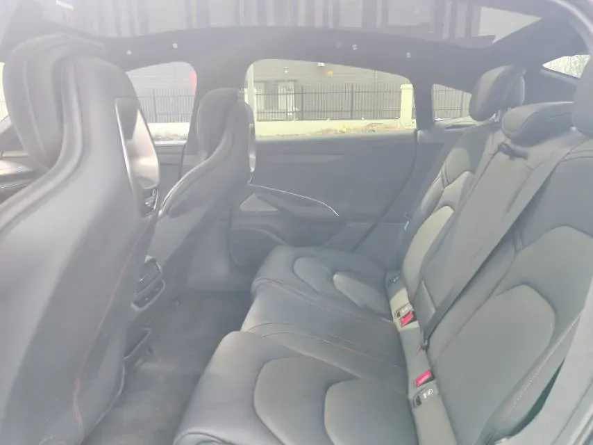 2024 MI SU7 BEV 101KWH,autocango,china used car exporter,china ev exporter,chinese used car exporter,chinese used ev exporter