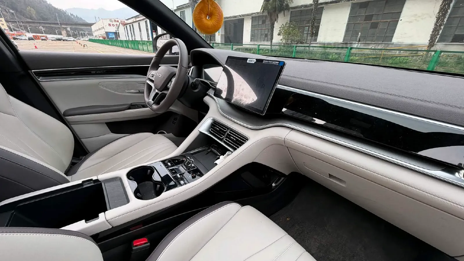 2025 BYD Song Plus 1.5L 101HP L4 E-CVT PHEV 18.3KWH,autocango,china used car exporter,china ev exporter,chinese used car exporter,chinese used ev exporter