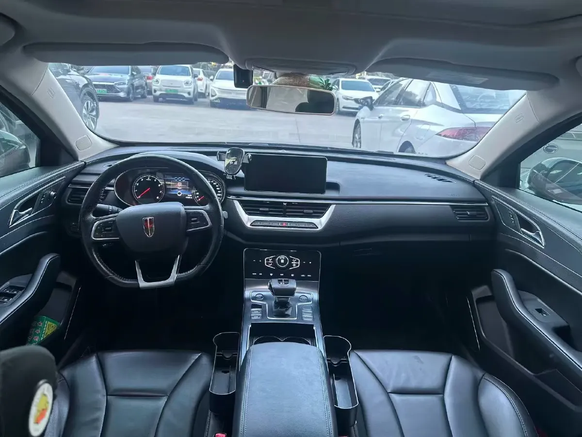 2022 HongQi H5 1.5T 169HP L4 7DCT,autocango,china used car exporter,china ev exporter,chinese used car exporter,chinese used ev exporter