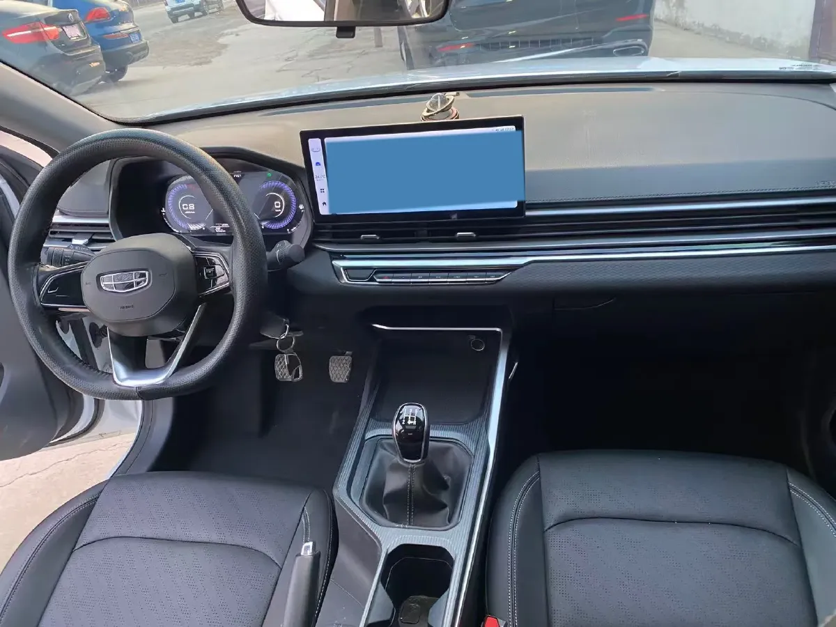 2023 Geely Emgrand 1.5L 127HP L4 5MT,autocango,china used car exporter,china ev exporter,chinese used car exporter,chinese used ev exporter