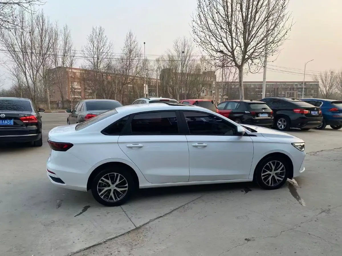 2023 Geely Emgrand 1.5L 127HP L4 5MT,autocango,china used car exporter,china ev exporter,chinese used car exporter,chinese used ev exporter