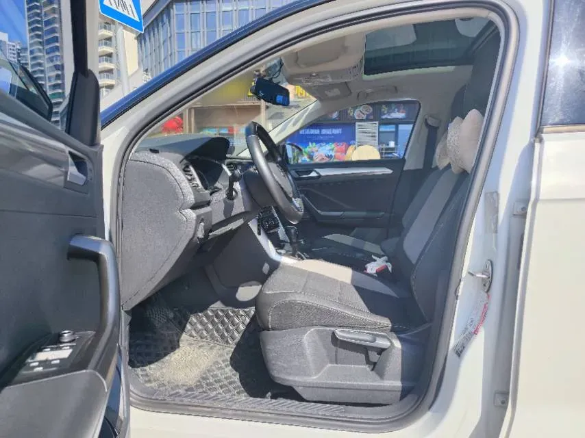 2018 Mitsubishi Eclipse Cross 1.5T 170HP L4 CVT,autocango,china used car exporter,china ev exporter,chinese used car exporter,chinese used ev exporter