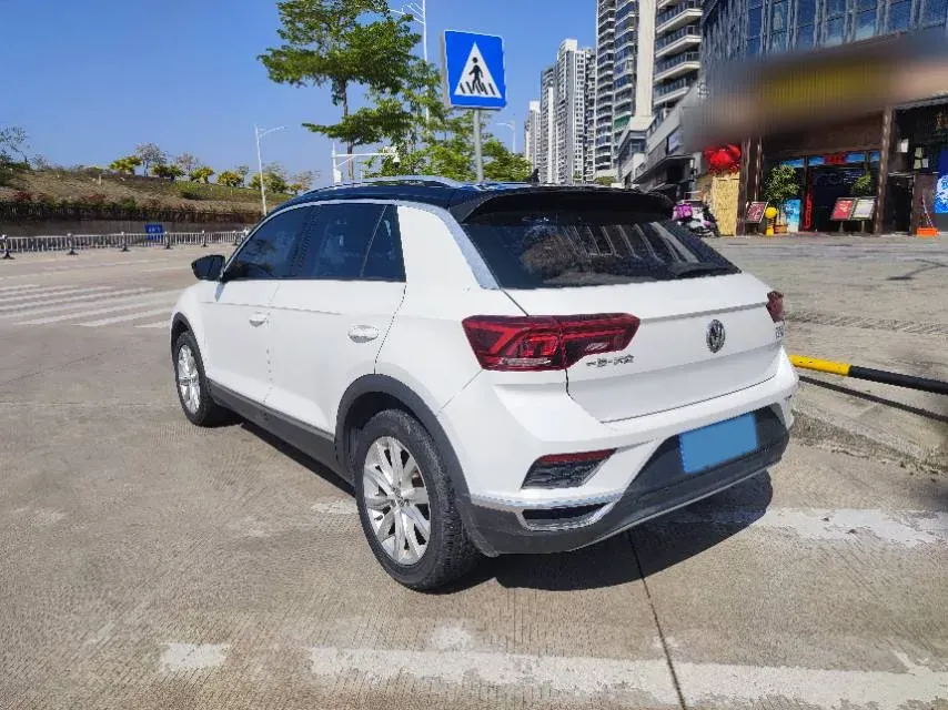 2018 Mitsubishi Eclipse Cross 1.5T 170HP L4 CVT,autocango,china used car exporter,china ev exporter,chinese used car exporter,chinese used ev exporter
