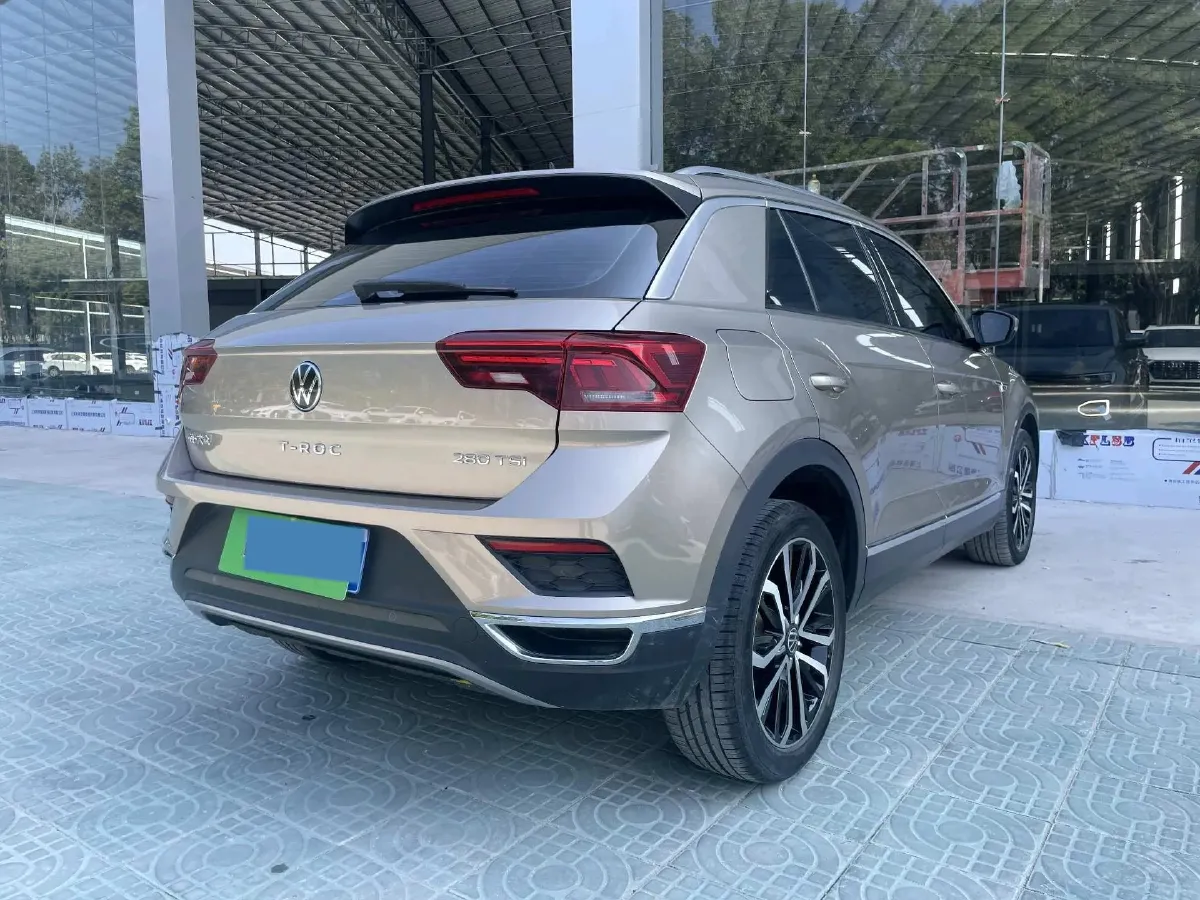 2021 Volkswagen T-Roc 1.4T 150HP L4 7DCT,autocango,china used car exporter,china ev exporter,chinese used car exporter,chinese used ev exporter