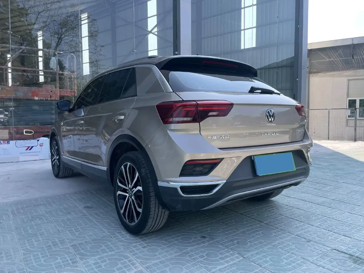 2021 Volkswagen T-Roc 1.4T 150HP L4 7DCT,autocango,china used car exporter,china ev exporter,chinese used car exporter,chinese used ev exporter
