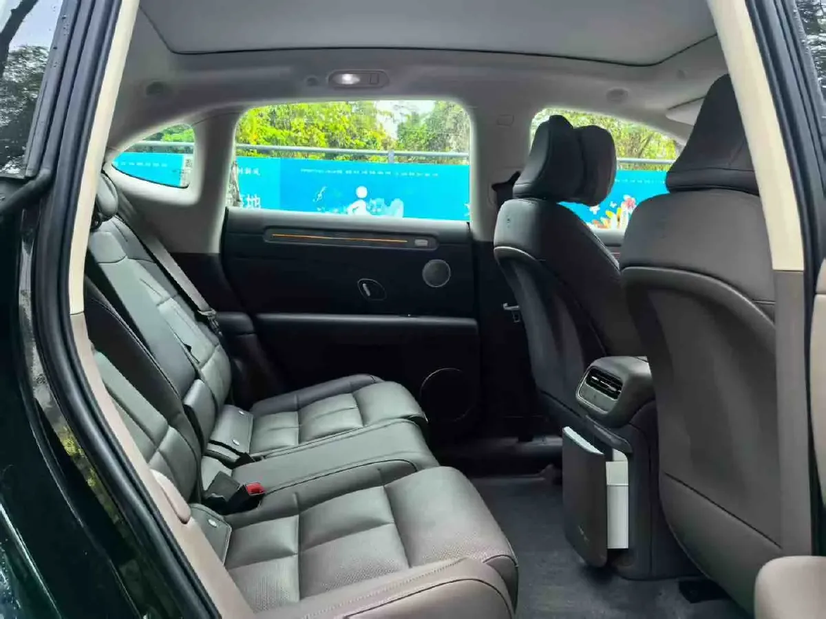 2026 IM LS6 REEV 155HP REEV,autocango,china used car exporter,china ev exporter,chinese used car exporter,chinese used ev exporter